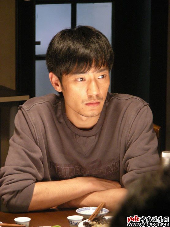 明星频道 华人男明星 > 正文   x
