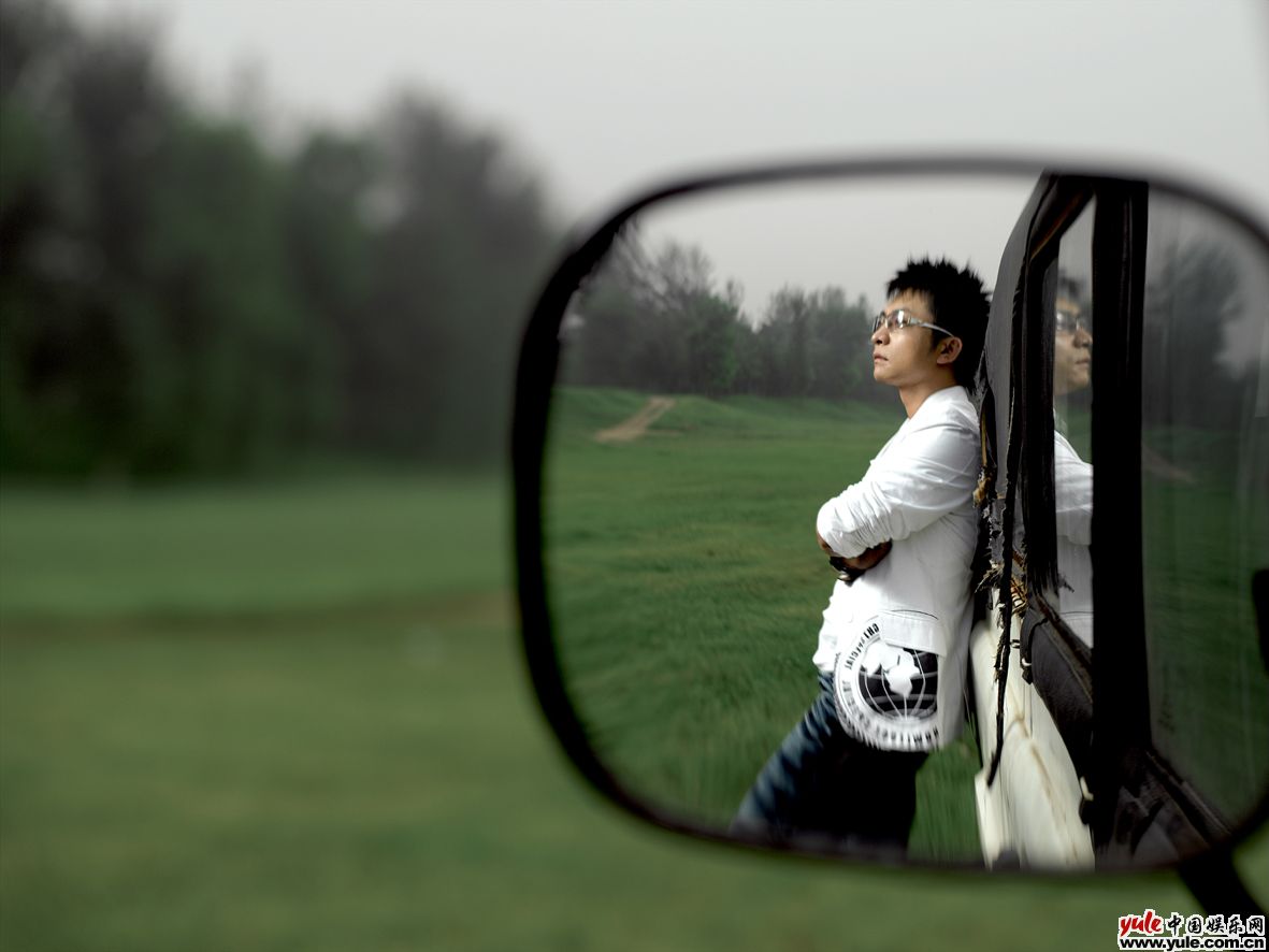 汤潮_明星档案_写真_图片_资料_照片_中国娱乐网