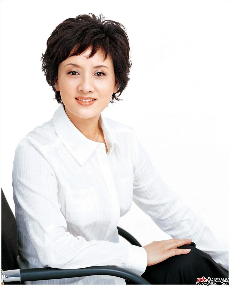 邓婕