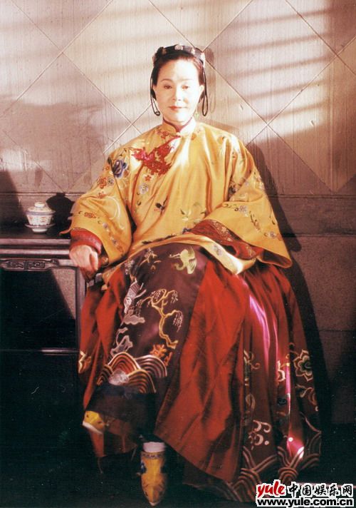 归亚蕾