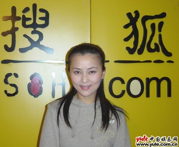 何音_明星档案_写真_图片_资料_照片_中国娱乐网
