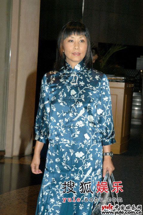 汪明荃