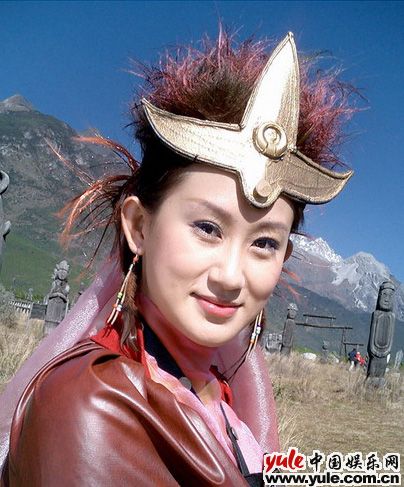 张丹露_明星档案_写真_图片_资料_照片_中国娱乐网