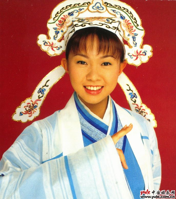卓依婷