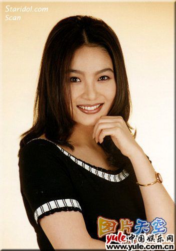 李珉英_朴素妍整容对比