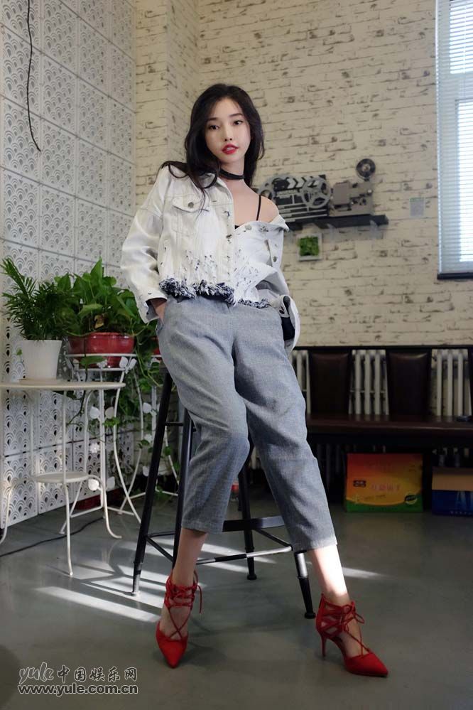 童菲