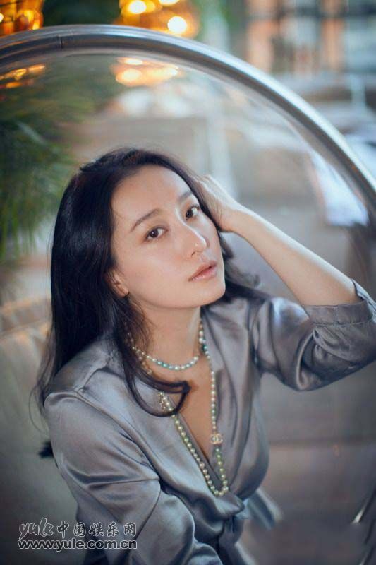董维嘉_明星档案_写真_图片_资料_照片_中国娱乐网